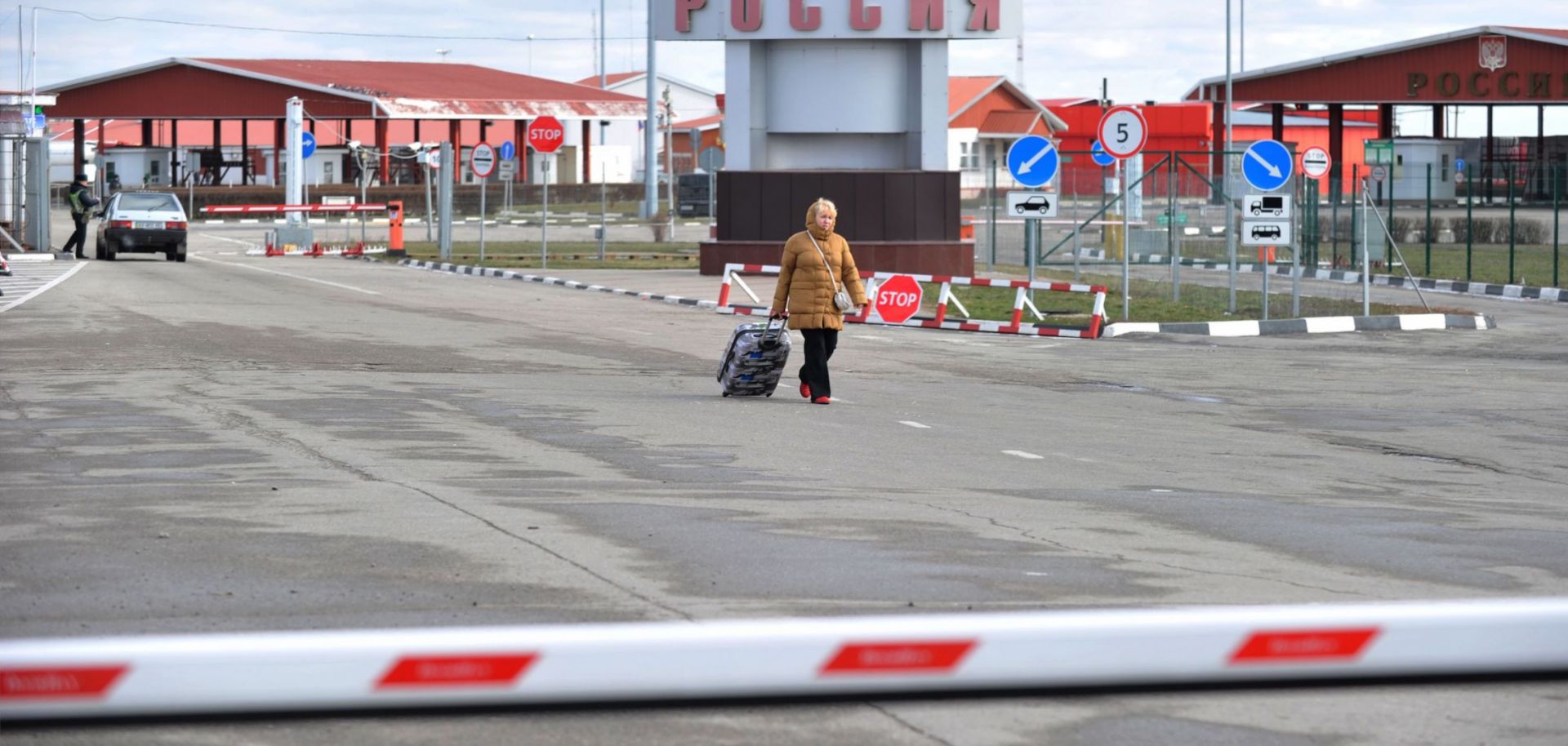 The Goptivka checkpoint, near Kharkiv on the Ukrainian-Russian border, on March 16, 2020.