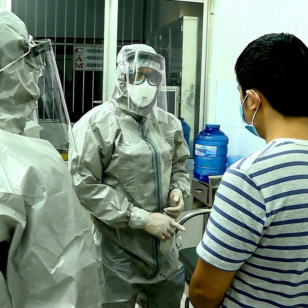 This photo shows patients who have tested positive for the COVID-19 virus in a Ho Chi Minh City hospital.